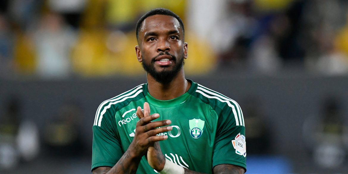 West Ham make Toney decision after being offered different striker who "fits the bill"